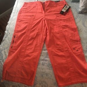 Women’s Capris